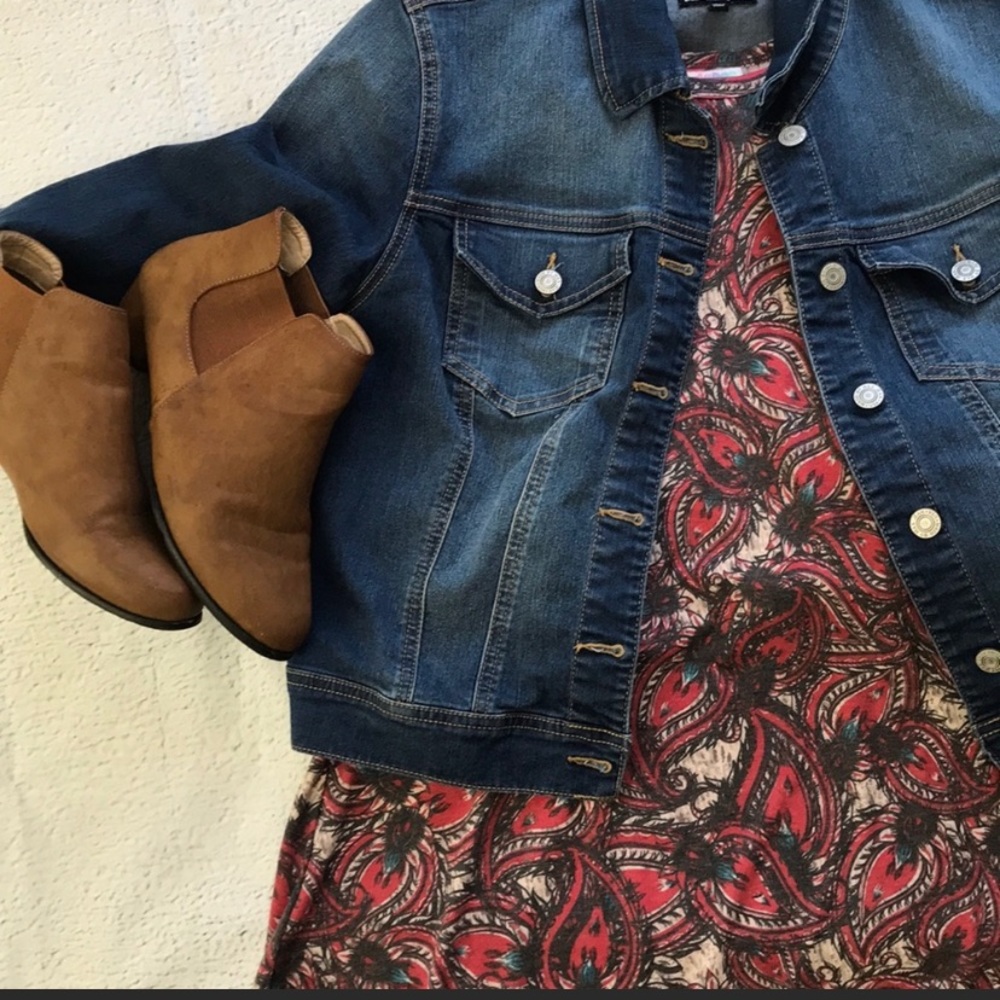 LulaRoe Carly